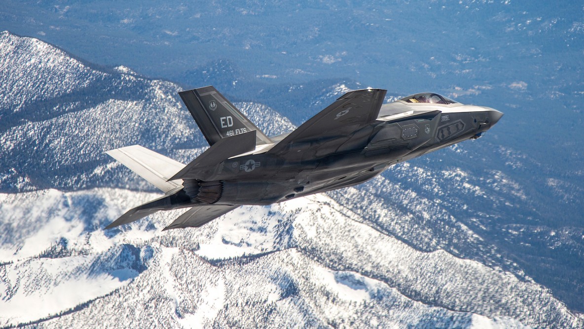 Defence Construction Canada: New facilities for fighter jets at Bagotville
